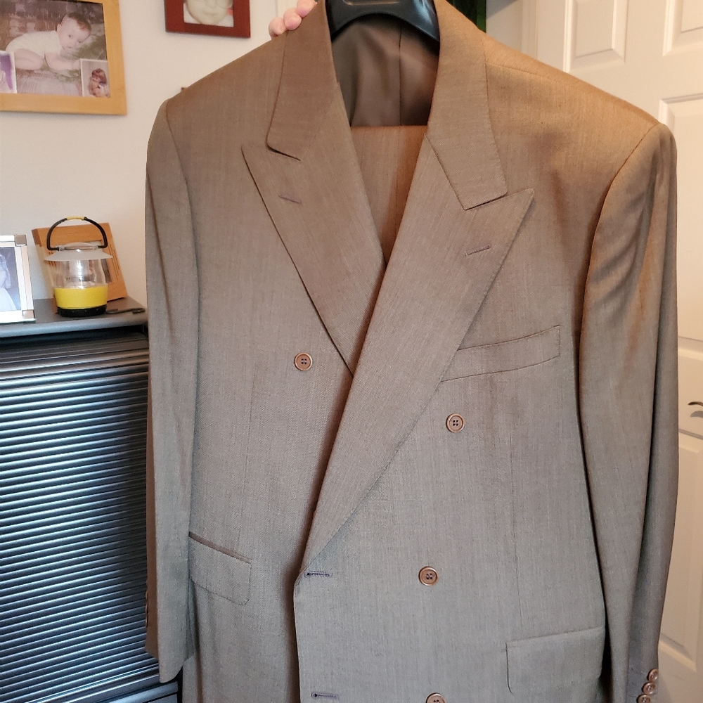 Suit